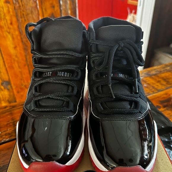 Jordan 11 Retro ‘Bred’ - Picture 1 of 9